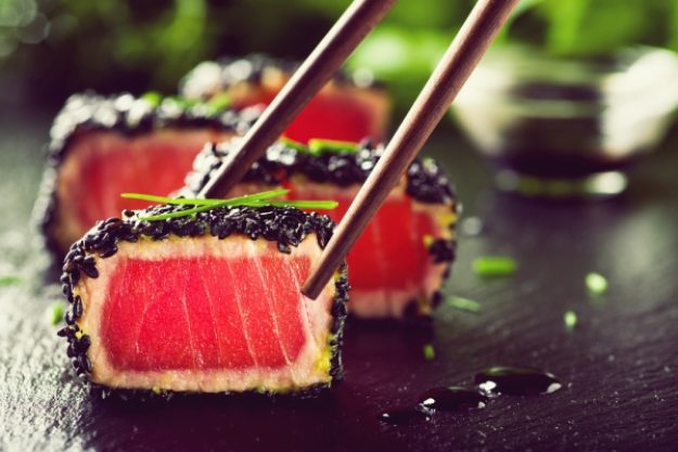 Asia-Kochkurs-Gutschein – Sushi mit rotem Lachs