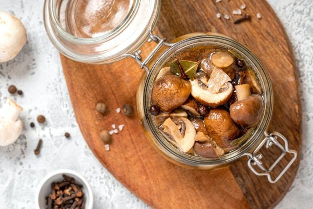 Kochkurs Wien – eingelegte Pilze