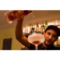 Bar-Hopping Wien – Cocktails mixen