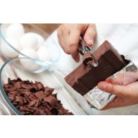 Patisserie-Kurs Wien – Schokolade reiben