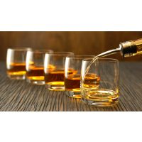 Whisky-Tasting Wien – Whisky einschenken