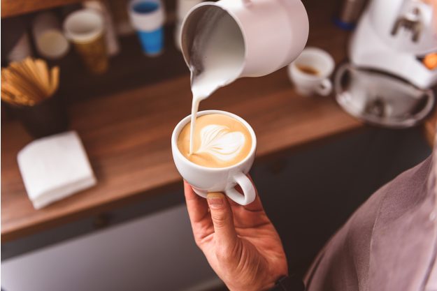 Geschenkgutschein Baristakurs – perfekter Milchschaum