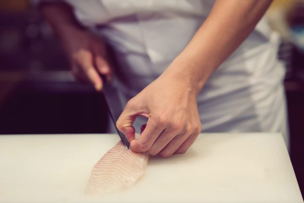 Fisch-Kochkurs Wien – Fisch filetieren 
