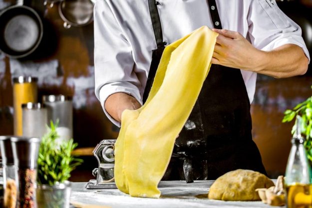 Pasta-Kochkurs Innsbruck – Nudelteig vorbereiten