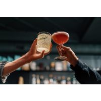 Cocktailkurs Salzburg – anstoßen