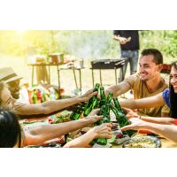 JGA mit Grillkurs – anstoßen beim Grillen