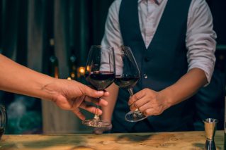 Weinprobe Salzburg Wein aus Österreich in Salzburg