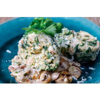 Kochkurs Salzburg –  Spinatknödel mit Pilzen