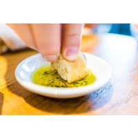 Olivenöl-Tasting Salzburg – Olivenöl, Salz und Brot