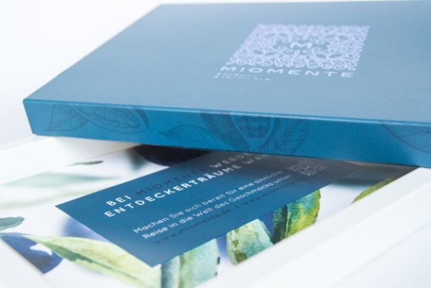 Grillkurs-Gutschein – Geschenkbox veredelt mit einer schimmernden Heißprägefolie