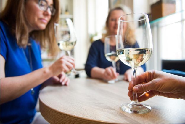 Weinseminar Innsbruck: in netter Gesellschaft